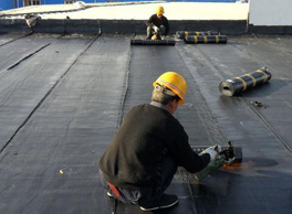 關于上海屋面防水層起鼓的防水堵漏維修方法介紹