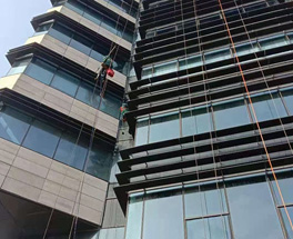 高空外墻清洗有什么必要性？高空外墻清洗有什么安全要求？